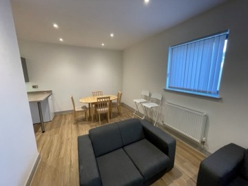image of Flat 4 Park View, 35 Old Tiverton Road