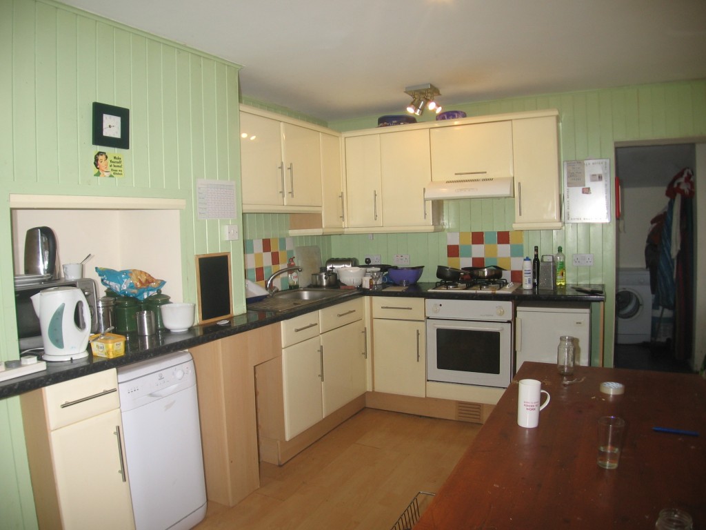 Elmside, Exeter, 6 bedroom, House