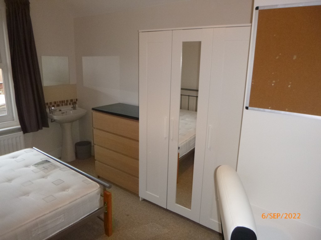 Images for Waverley Avenue, Exeter