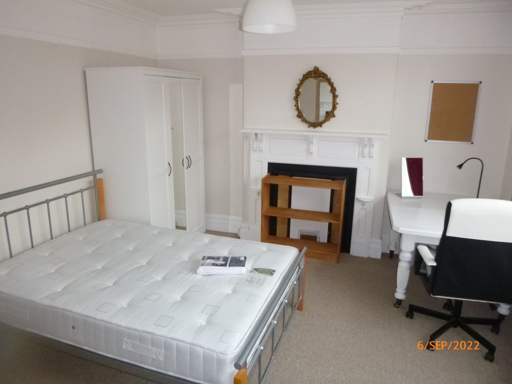 Images for Waverley Avenue, Exeter