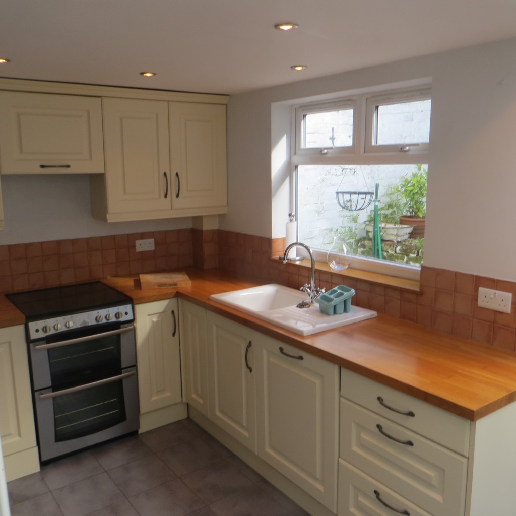 Temple Road, Exeter, 2 bedroom, Terraced