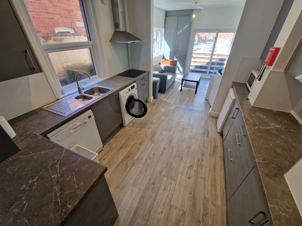 Images for Waverley Avenue, Exeter