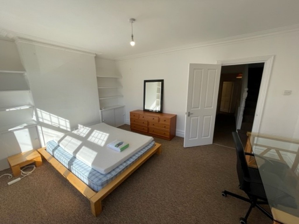 Images for Waverley Avenue, Exeter