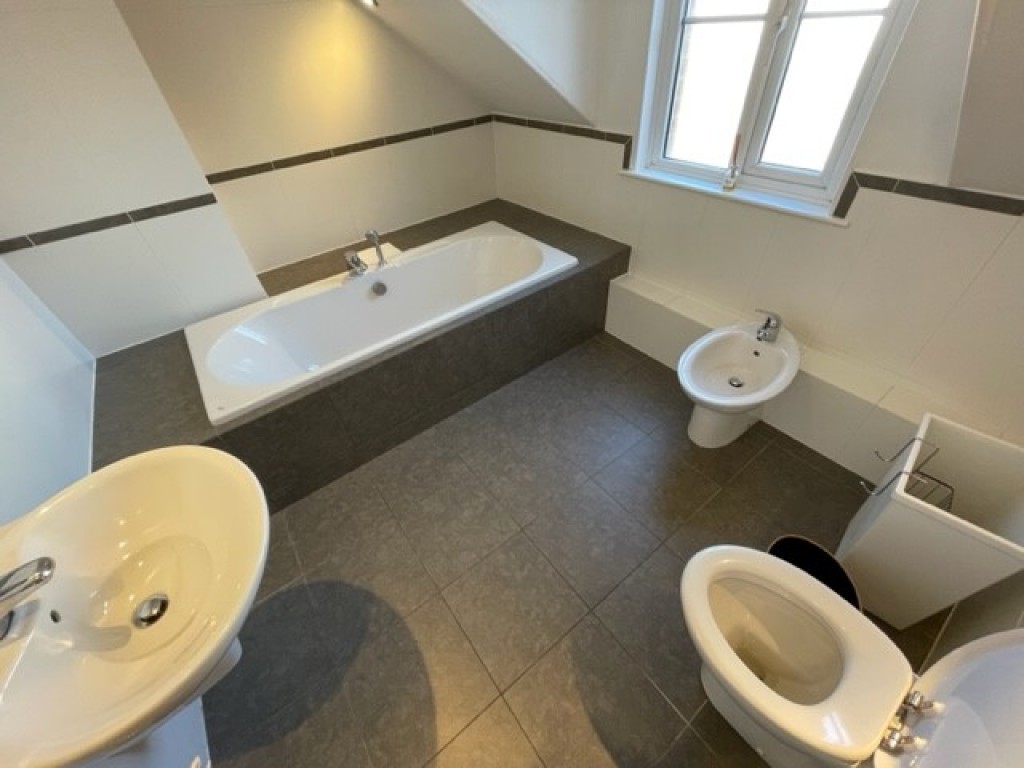 Images for Waverley Avenue, Exeter