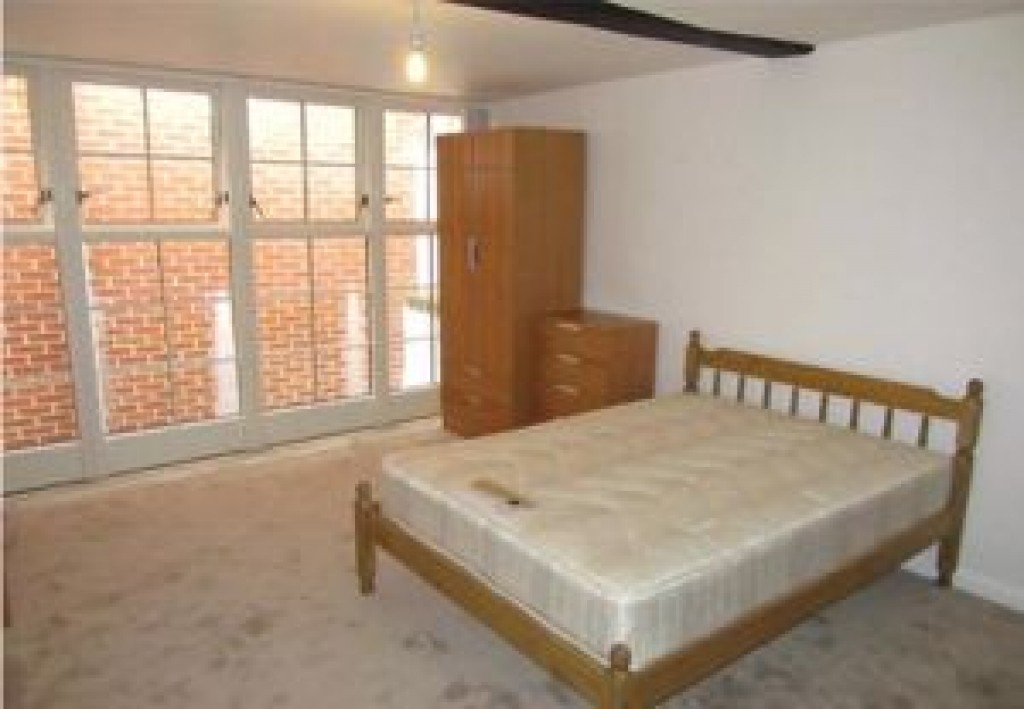 The Old Bakery, St. Annes Well Mews, Lower North Street, Exeter, 3