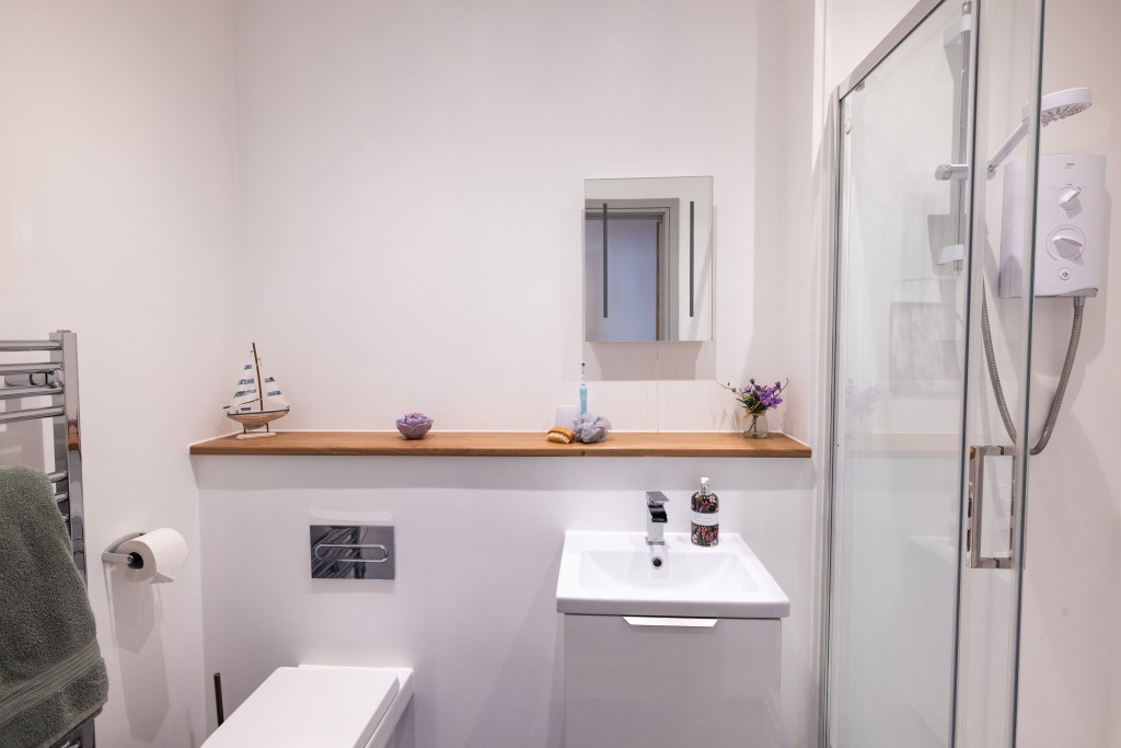 Images for Park View, 35 Old Tiverton road, Exeter - Includes all bills