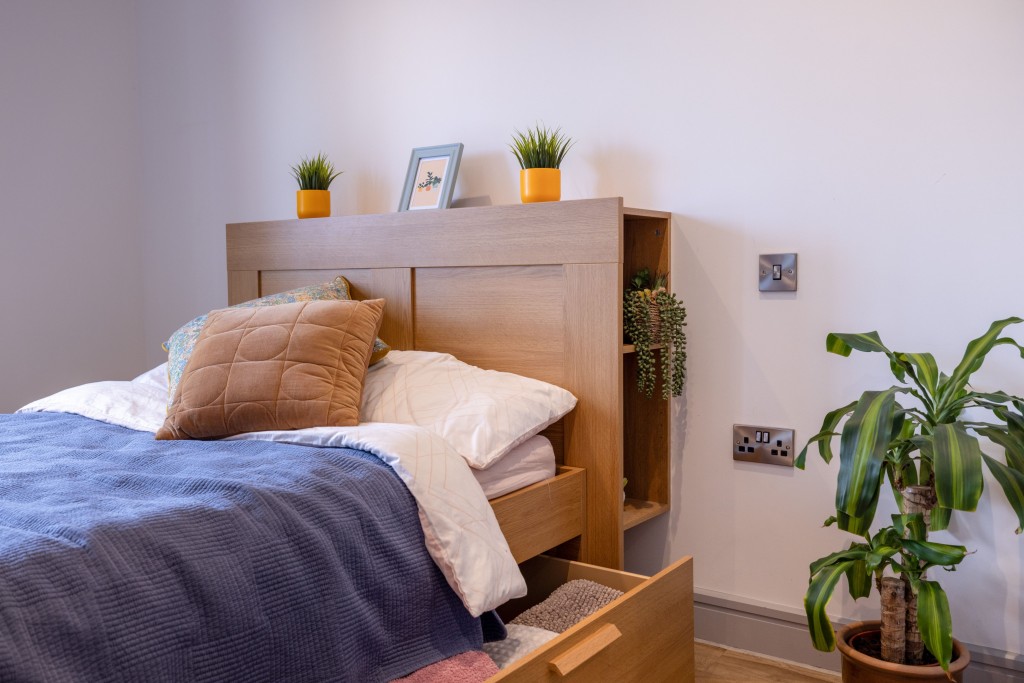 Images for Park View, 35 Old Tiverton road, Exeter - Includes all bills