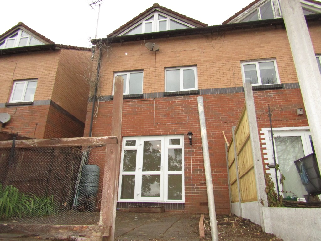 Farm Hill, Exeter, 3 bedroom, Terraced