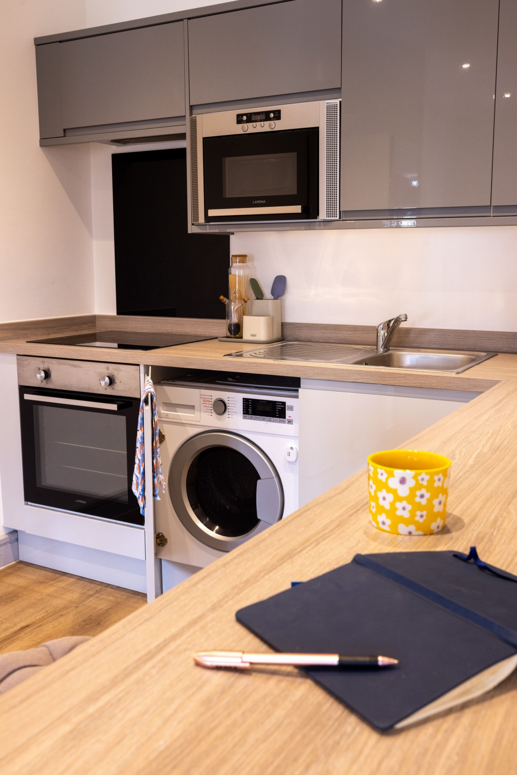 Images for Park View, 35 Old Tiverton Road, Exeter - Includes all bils