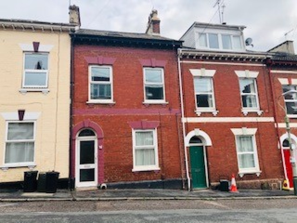 Images for Victoria Street Maisonette, Exeter