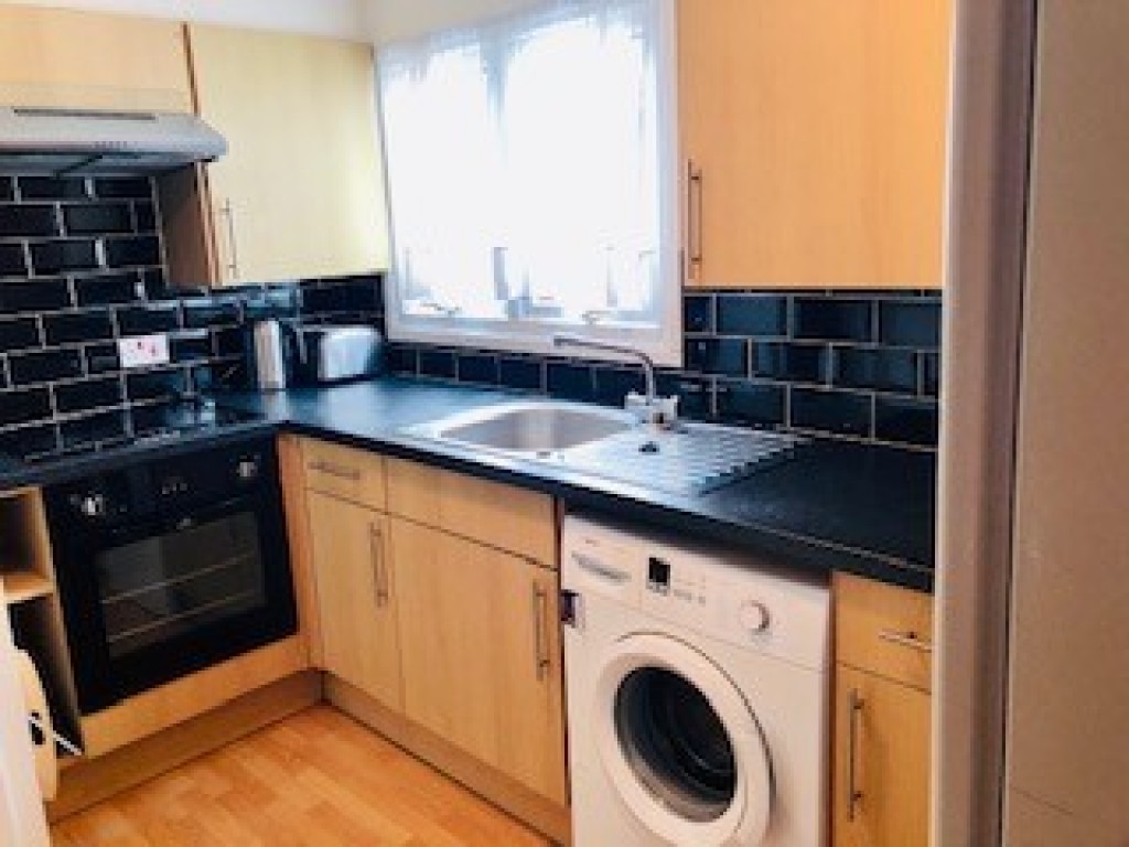 Images for Victoria Street Maisonette, Exeter