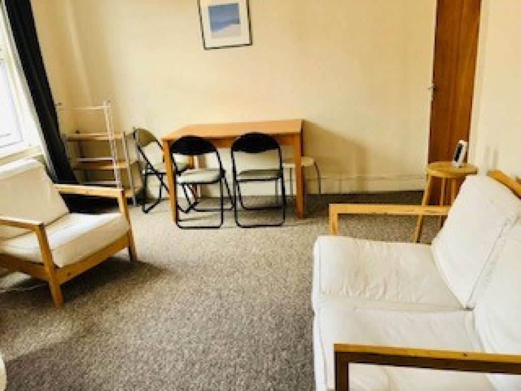 Images for Victoria Street Maisonette, Exeter