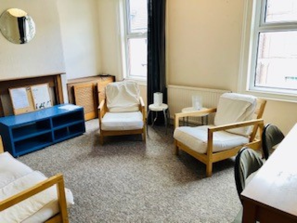 Images for Victoria Street Maisonette, Exeter