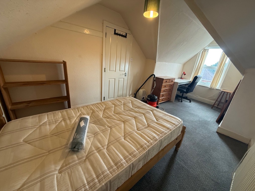 Images for Pinhoe Road - Top Floor, Exeter