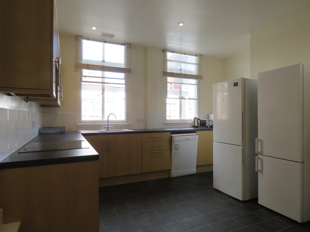 Images for Fore Street - First Floor, Rent Includes Utility Bills, Exeter