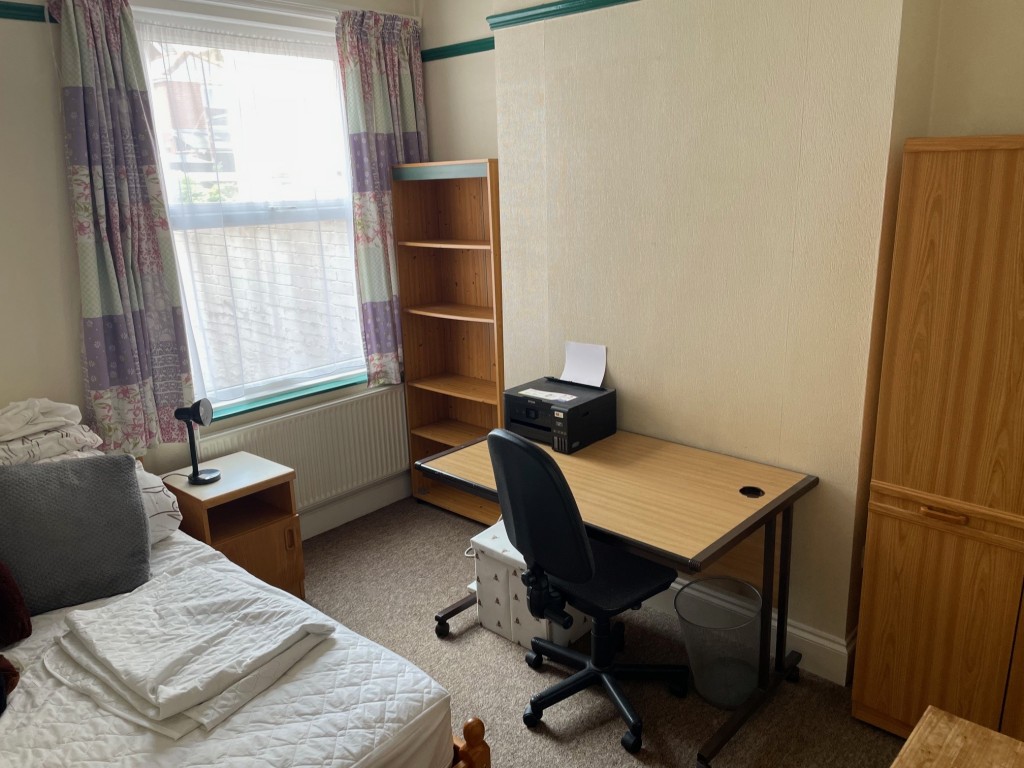 Images for Clinton Avenue, Exeter - Includes Hot Tub