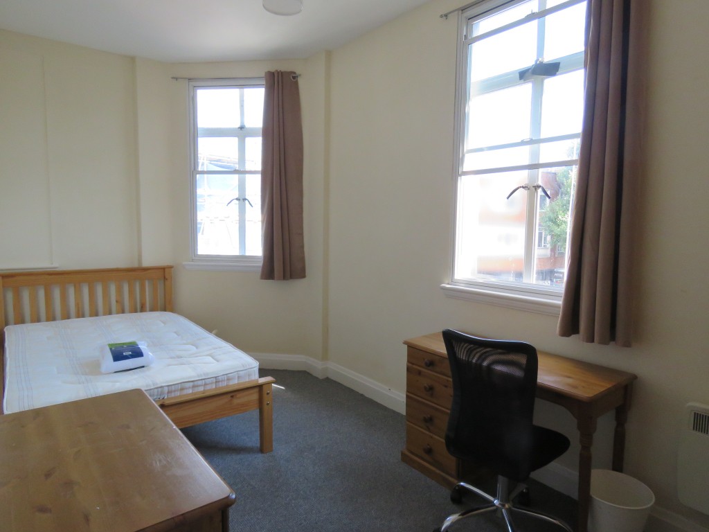 Images for Fore Street - Top Floor, Includes Utility Bills, Exeter