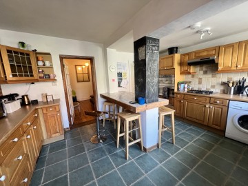 image of 6 South Lawn Terrace, 