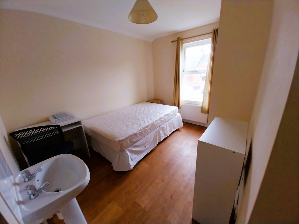 Images for Pinhoe Road, Exeter