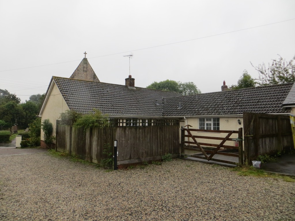 Images for Village Road, Woodbury Salterton, Exeter