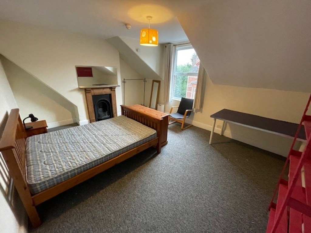 Images for Hillsborough Avenue, Exeter