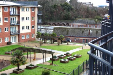 image of 50 Marcus House, New North Road