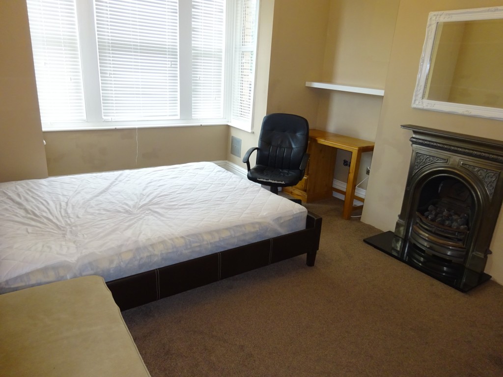 Images for Thurlow Road, Mount Pleasant, Exeter