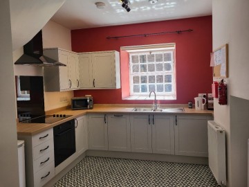 image of 8 West Street, 