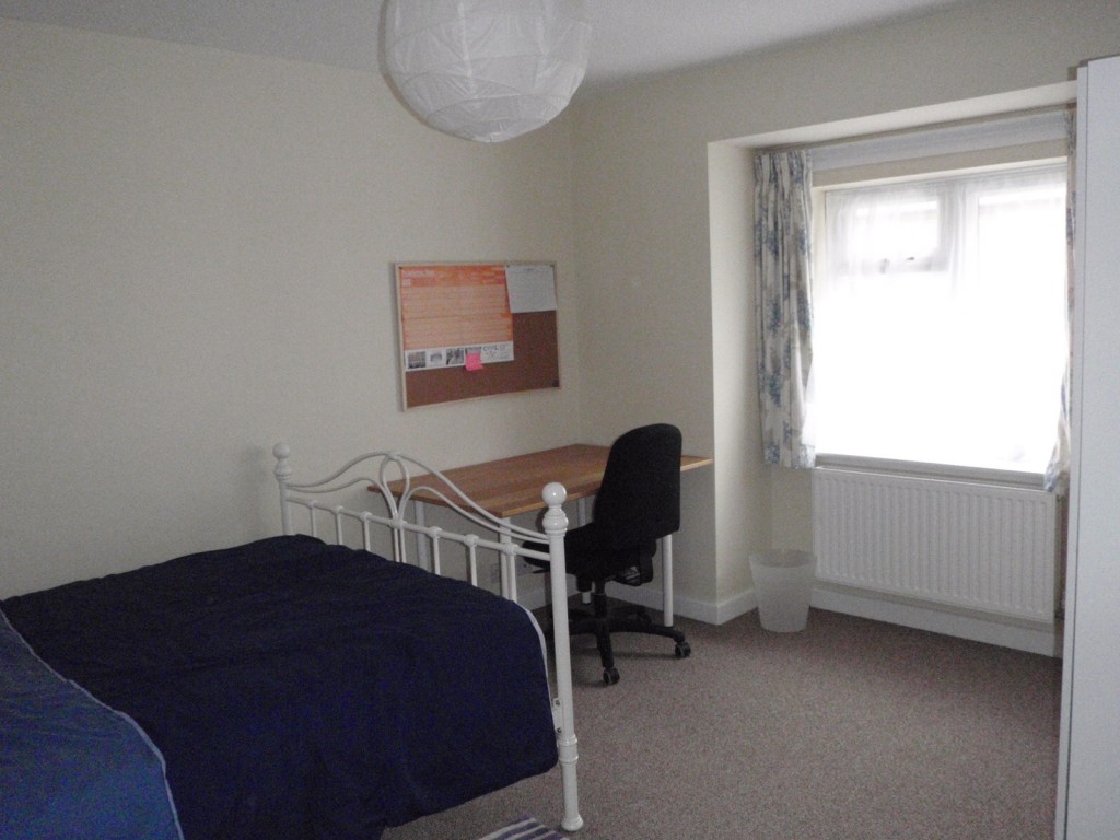 Images for and 16  Looe Road, Ideal for 8 Student Sharers, St Davids, Exeter