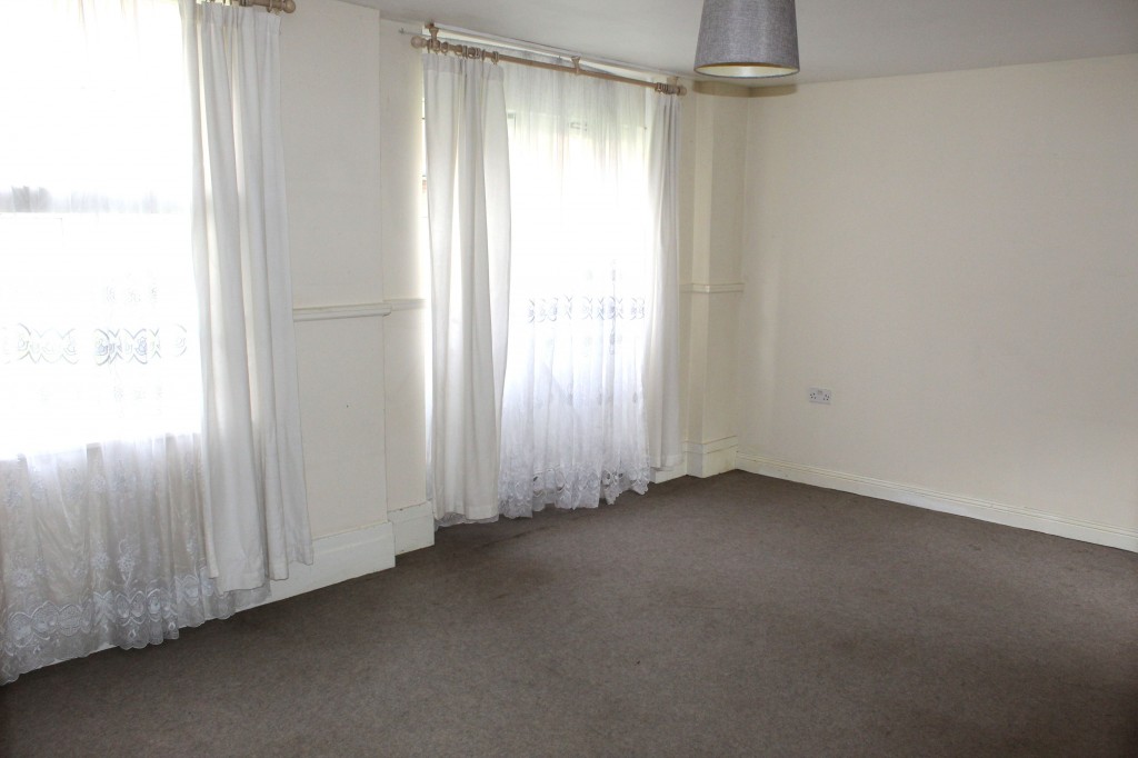 Images for The Lodge, Western Road, Crediton