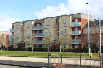 image of 16 Heraldry Walk, 