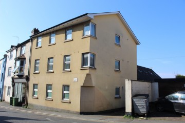 image of 2 Exon Mews, Mount Pleasant Road