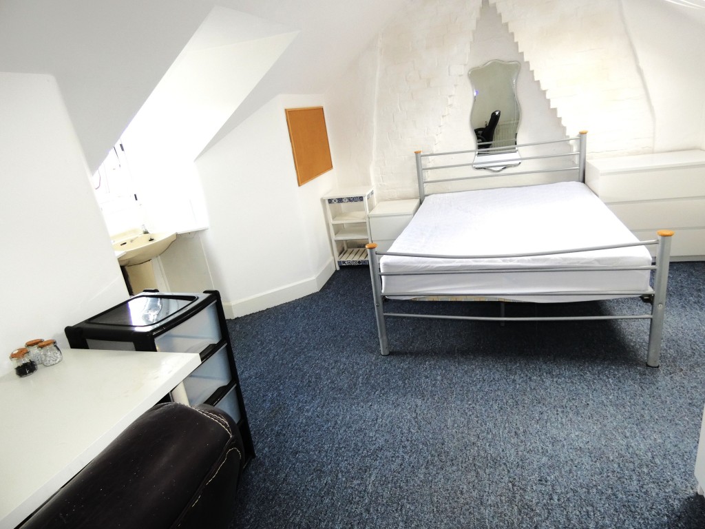 Images for Old Park Road, Exeter